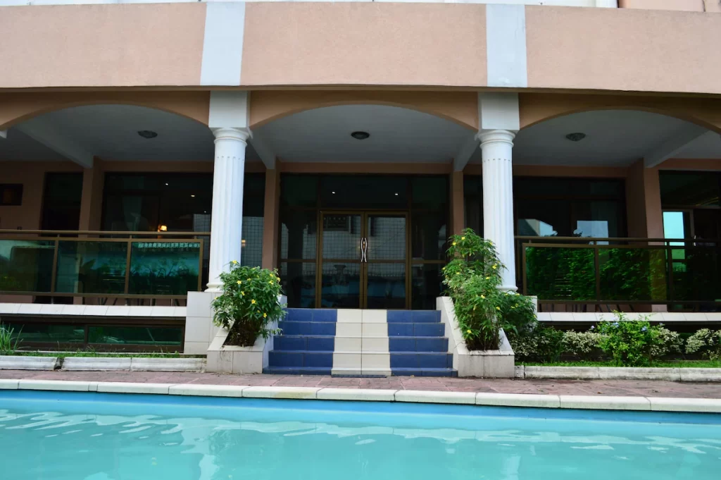 Loisir et détente Makepe Palace